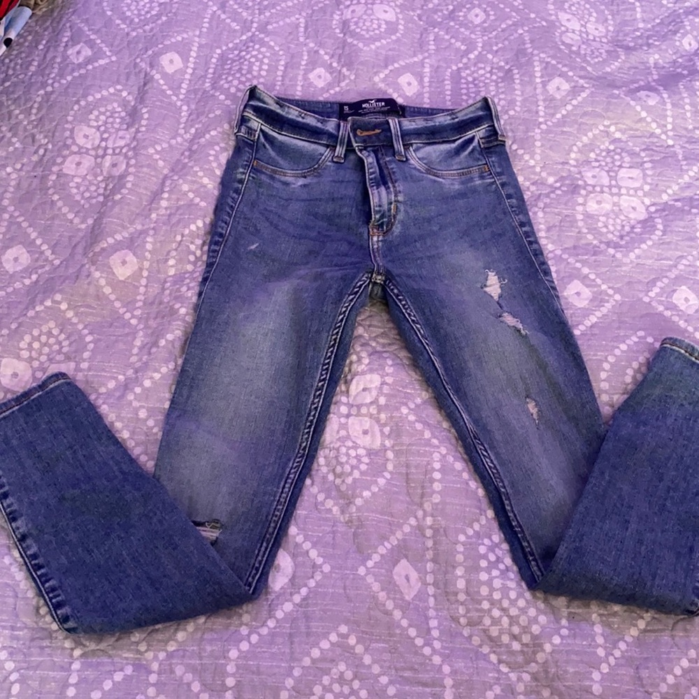 Hollister skinny jeans